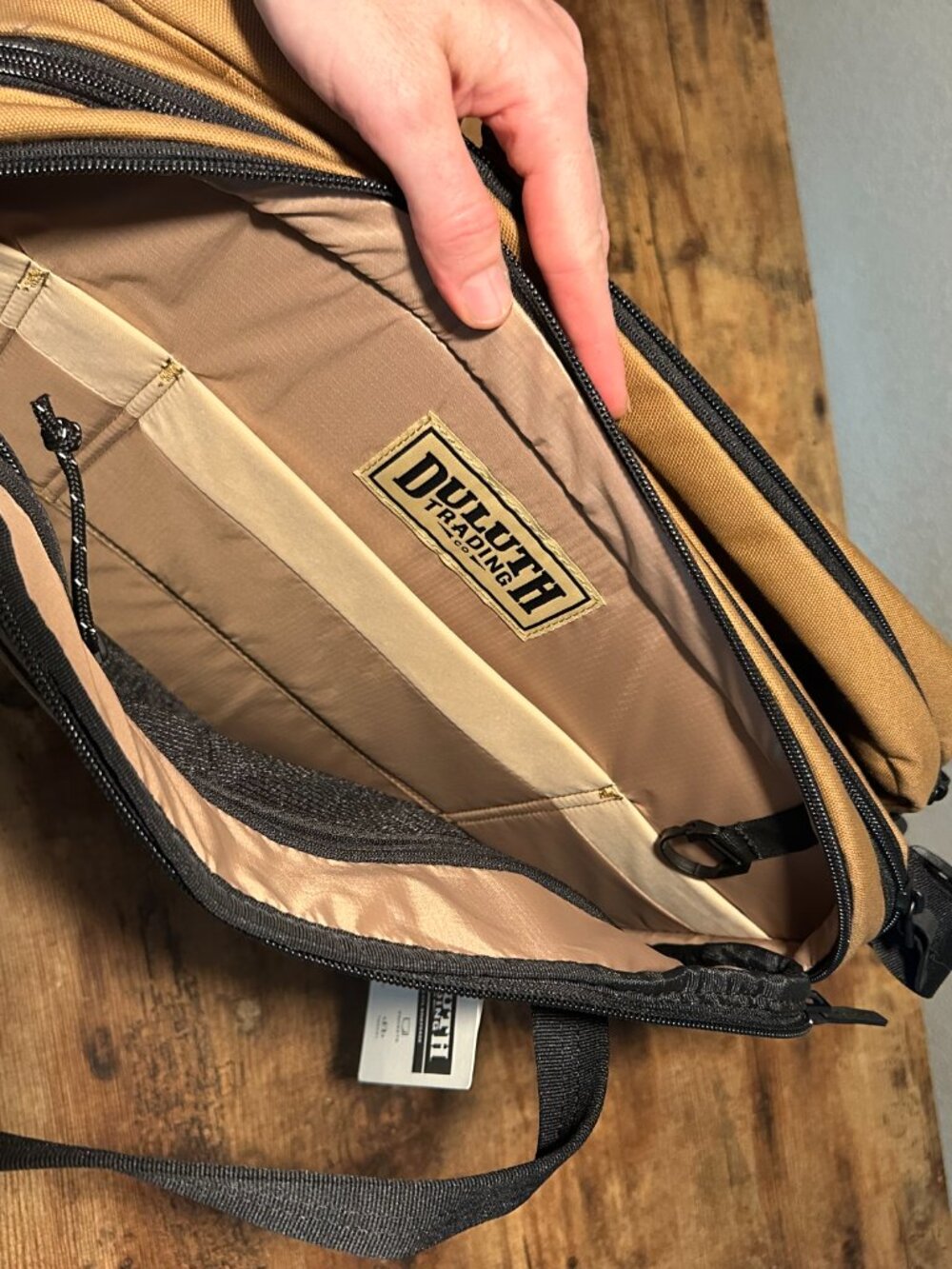 Duluth Trading Fire Hose HD Briefcase 27L Brown - NEW WITH TAGS - Picture 7 of 14